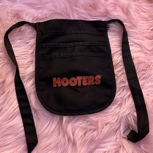 Black hooters pouch